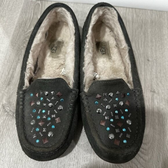UGG Ansley Stud II Women's Moc Slippers Size 8‎ Gray Suede Sheepskin Slip On - Picture 9 of 12